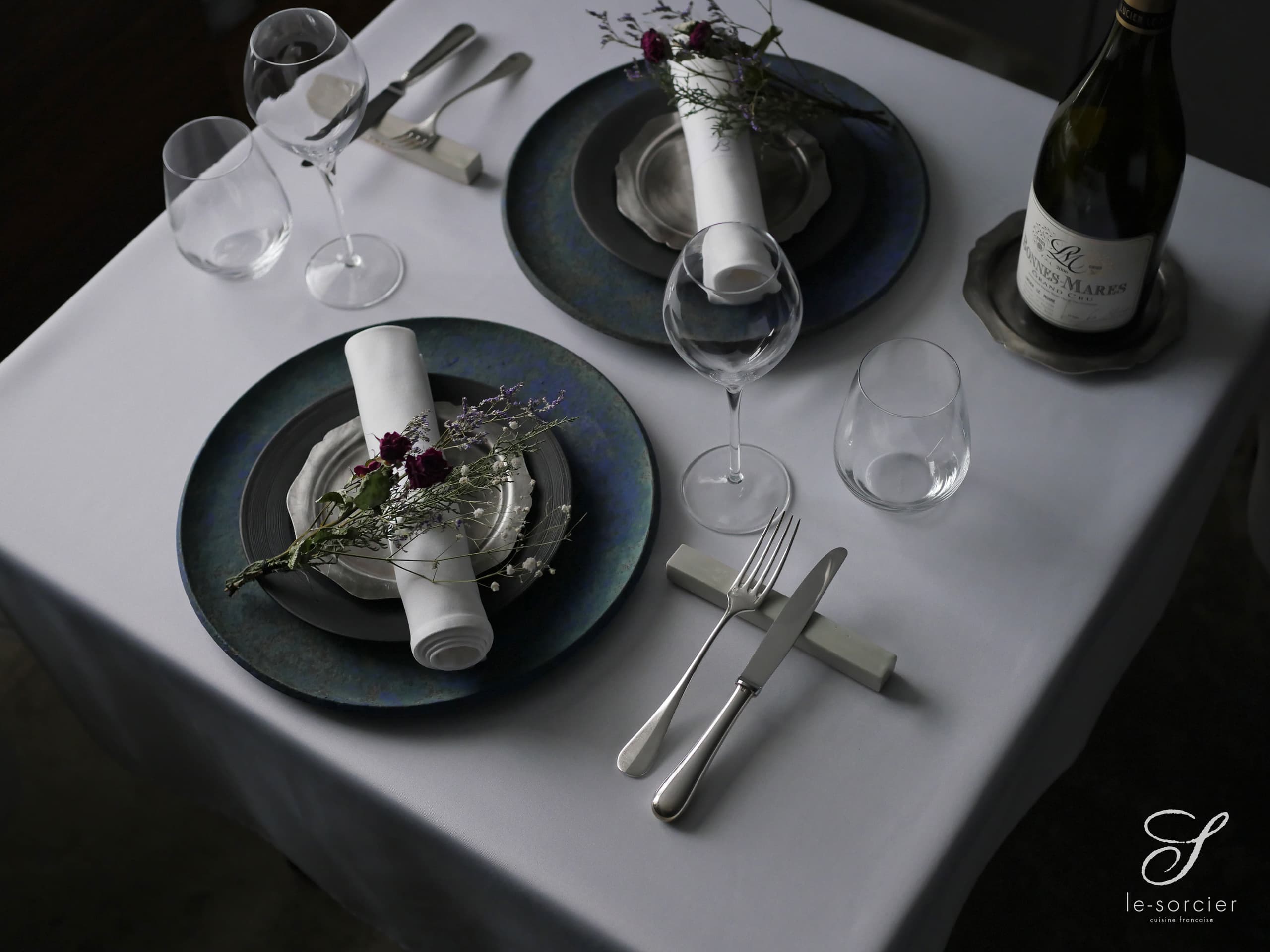 sorcier_table_2022.jpg